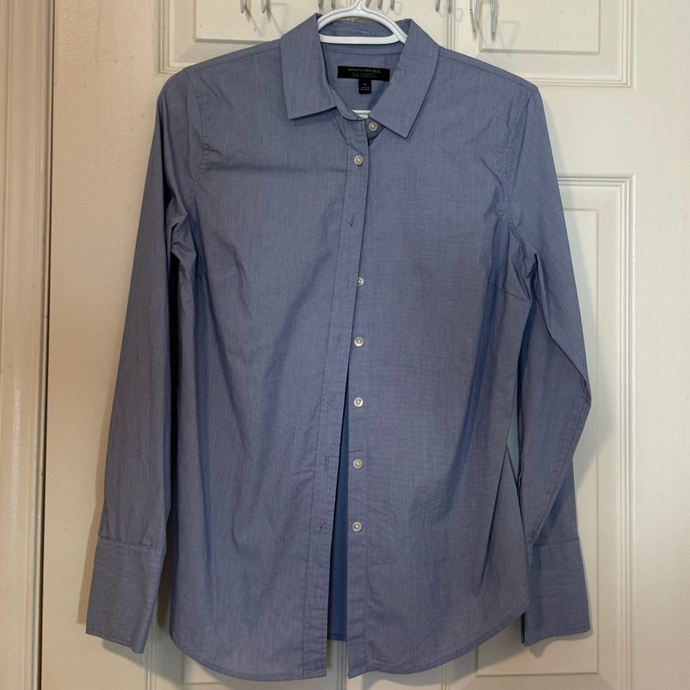 Banana republic button down shirt